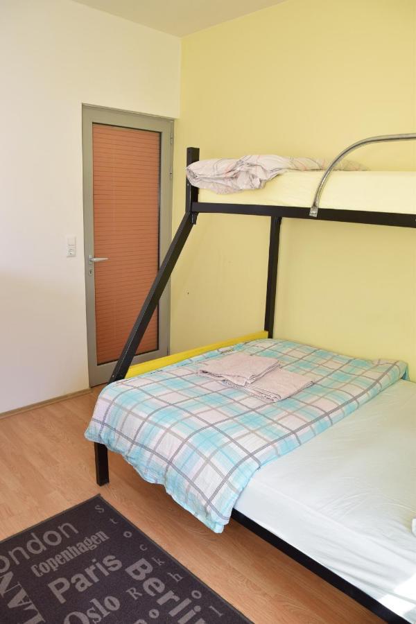 Apartman Vinkov'S Center Яйце Экстерьер фото